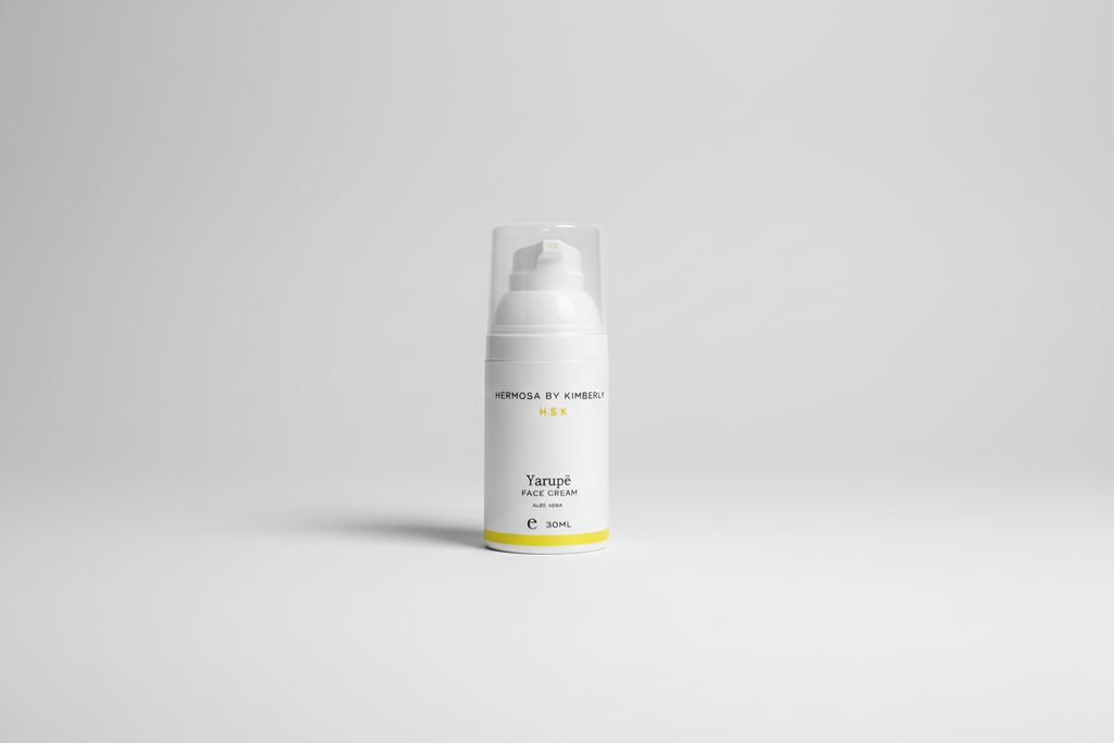 YARUPË cream bottle for psoriatic and sensitive skin treatment