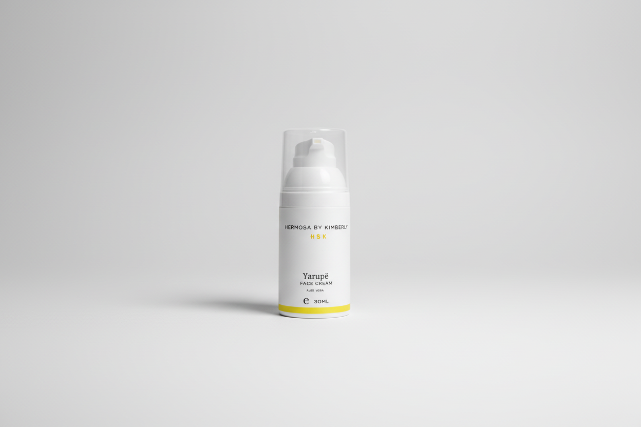 YARUPË cream bottle for psoriatic and sensitive skin treatment